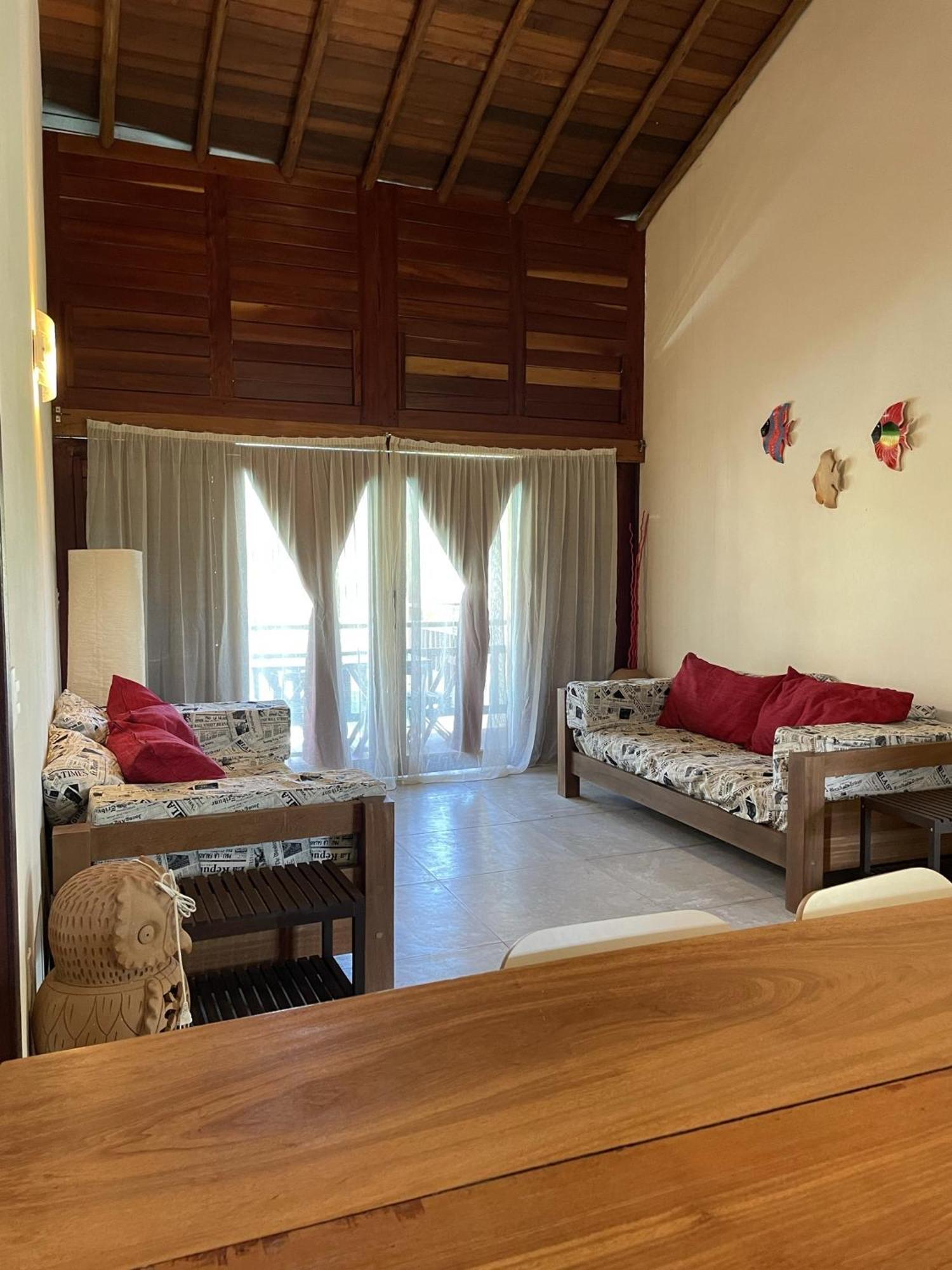 App Lory Kitevillage Uruau Exterior foto